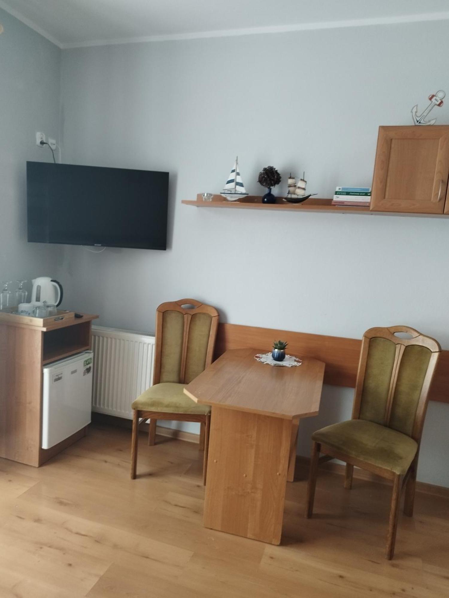 Szyper Pokoje Wladyslawowo Exterior foto